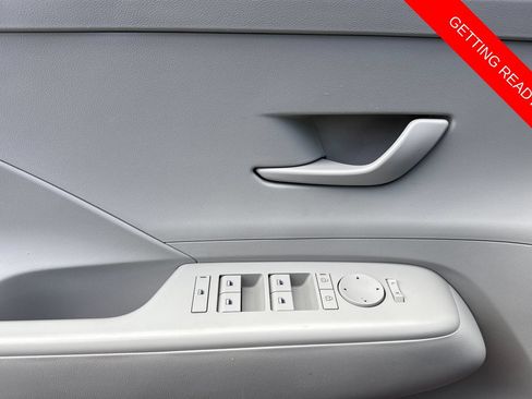 Used 2024 Hyundai Kona SEL FWD image 11