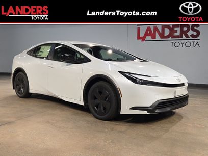New 2027 Toyota Prius LE