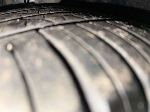 Used 2023 Tesla Model X image 29