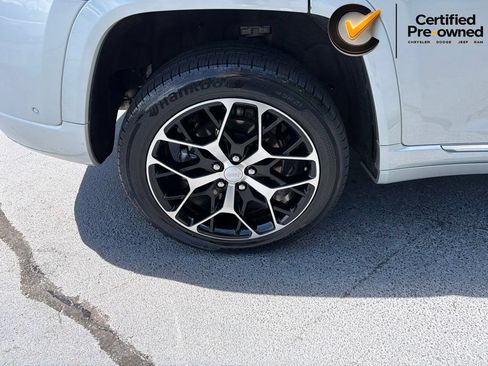 Certified 2023 Jeep Grand Cherokee Summit AWD/4WD image 21
