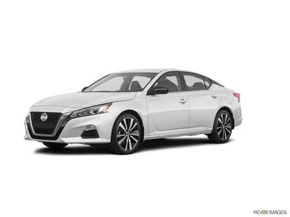 Used 2020 Nissan Altima 2.5 SR w/ Premium Package