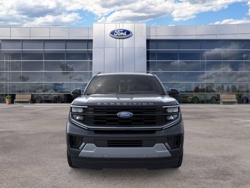 New 2025 Ford Expedition Platinum w/ Platinum Ultimate Package AWD/4WD image 4