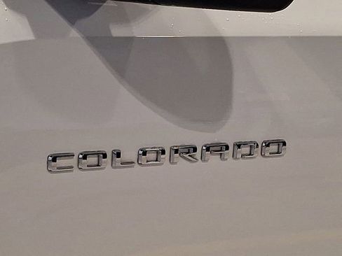 Certified 2024 Chevrolet Colorado Z71 w/ Z71 Convenience Package 2 image 22