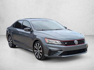 Used 2018 Volkswagen Passat GT FWD video 3
