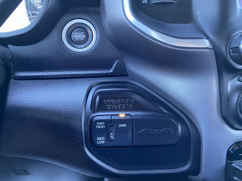 Used 2024 RAM 3500 Big Horn image 25