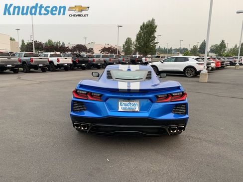 Used 2024 Chevrolet Corvette Stingray Preferred Cpe w/ Battery Protection Package RWD image 6