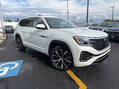 New 2026 Volkswagen Atlas SEL Premium R-Line AWD/4WD image 7