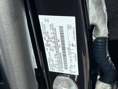 Used 2025 Ford Escape ST-Line w/ Equipment Group 301A FWD image 43