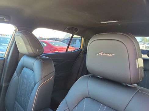 New 2026 Buick Envista Avenir image 23