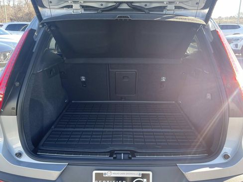 Certified 2023 Volvo XC40 B5 Plus w/ Driver Assist Package image 10