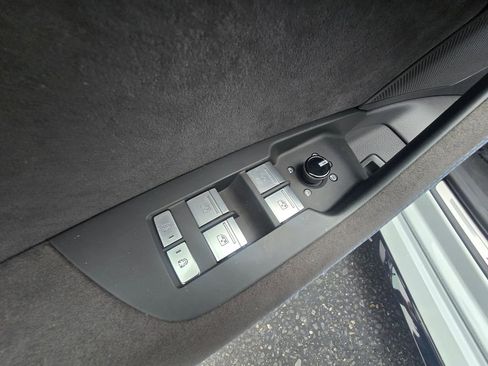 Used 2024 Audi RS 7 Performance image 17