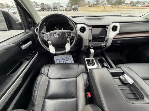 Used 2021 Toyota Tundra Limited w/ Limited Premium Package image 12