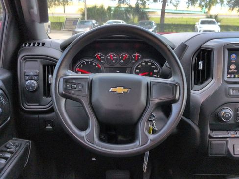Used 2022 Chevrolet Silverado 1500 Custom RWD image 11