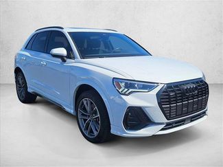 Certified 2025 Audi Q3 2.0T Premium w/ Convenience Package AWD/4WD video 3