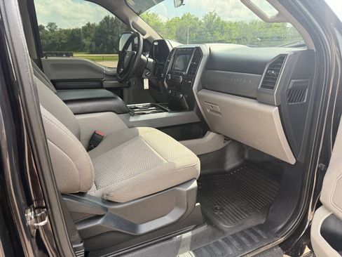 Used 2020 Ford F350 XLT w/ XLT Premium Package AWD/4WD image 39