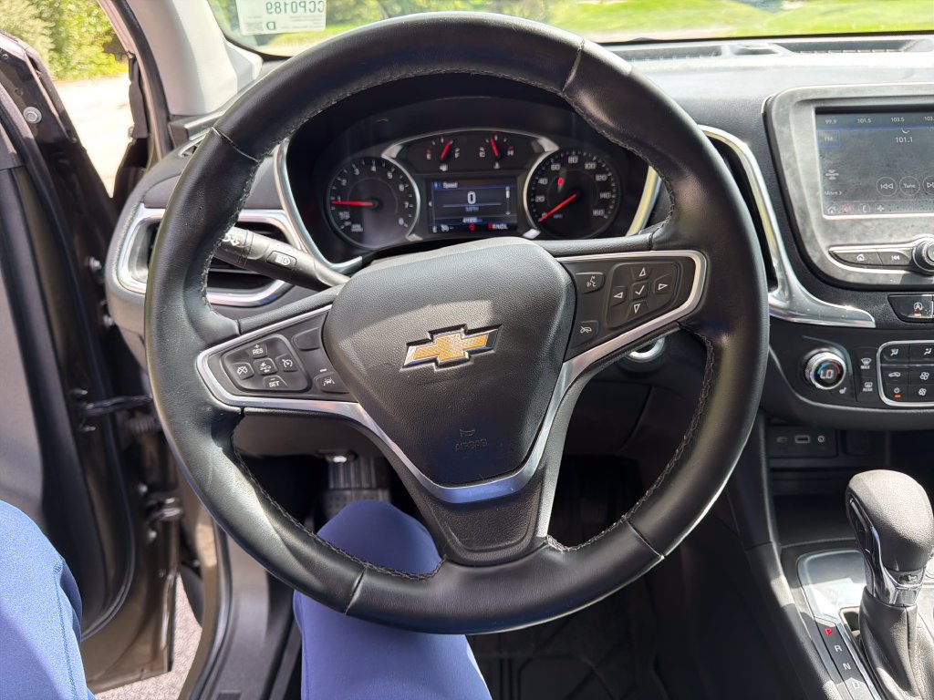 Used 2023 Chevrolet Equinox LT FWD image 15