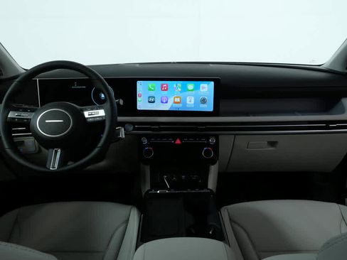 New 2026 Hyundai Tucson Limited image 17