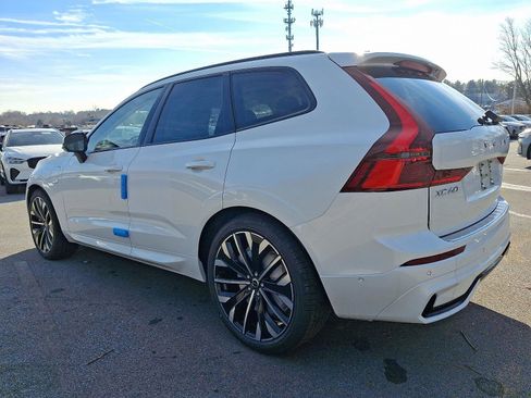 New 2026 Volvo XC60 T8 Ultra w/ Climate Package AWD/4WD image 3