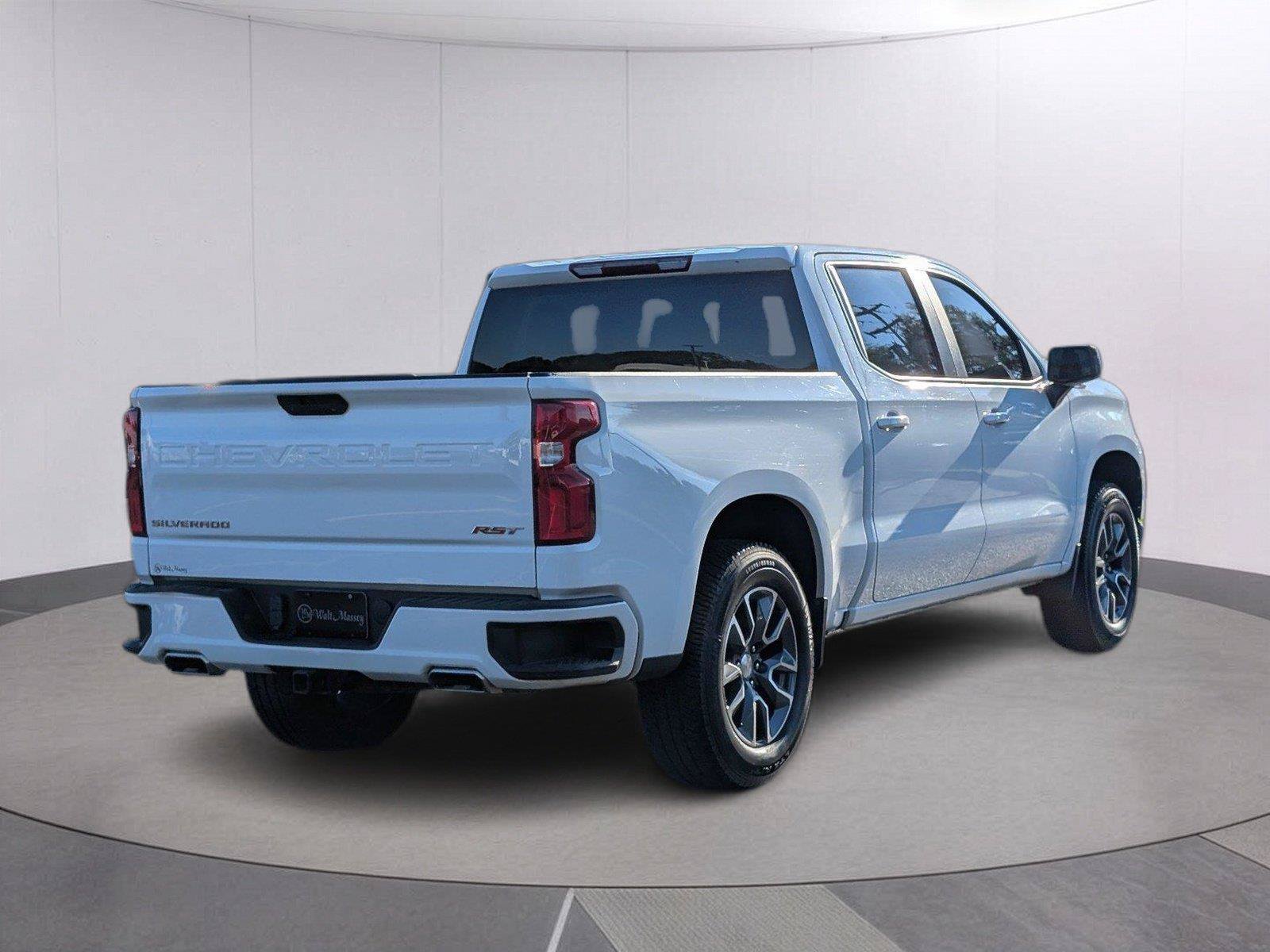 Used 2021 Chevrolet Silverado 1500 RST AWD/4WD image 7