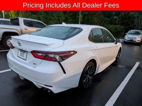 Used 2024 Toyota Camry SE FWD image 7