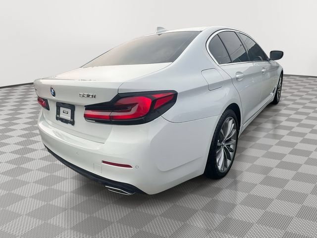 Used 2022 BMW 530i xDrive w/ Convenience Package AWD/4WD image 5