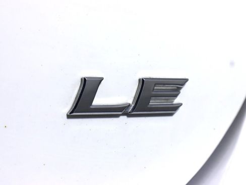 Used 2023 Toyota Camry LE image 33