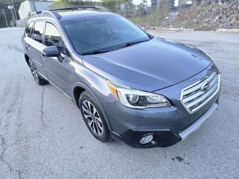 Used 2017 Subaru Outback 3.6R Limited image 12