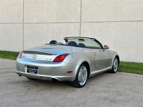 Used 2004 Lexus SC 430 Convertible RWD image 11