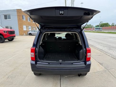 Used 2015 Jeep Patriot Sport w/ Power Value Group FWD image 14