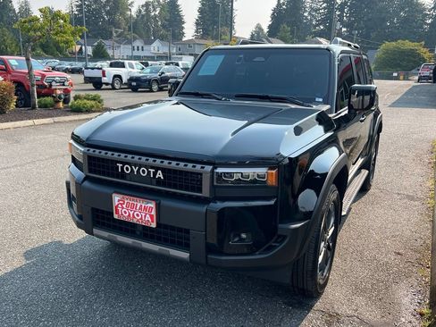 Certified 2026 Toyota Land Cruiser w/ Premium Package AWD/4WD image 4