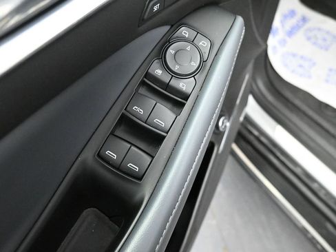 Used 2023 Buick Enclave Premium w/ Experience Buick Package image 32