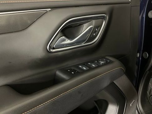 Used 2024 GMC Yukon AT4 w/ AT4 Premium Package image 32