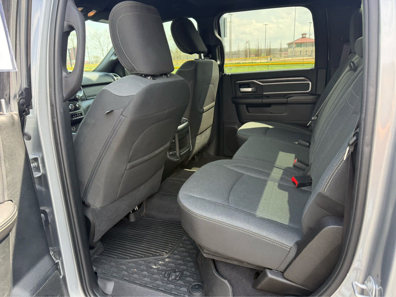 Used 2021 RAM 2500 Big Horn w/ Level 1 Equipment Group AWD/4WD image 14