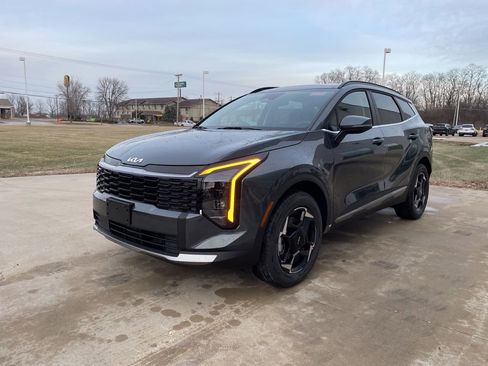 New 2026 Kia Sportage EX image 2