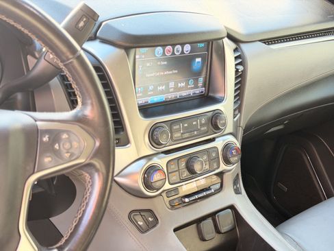Used 2018 Chevrolet Tahoe LT AWD/4WD image 16