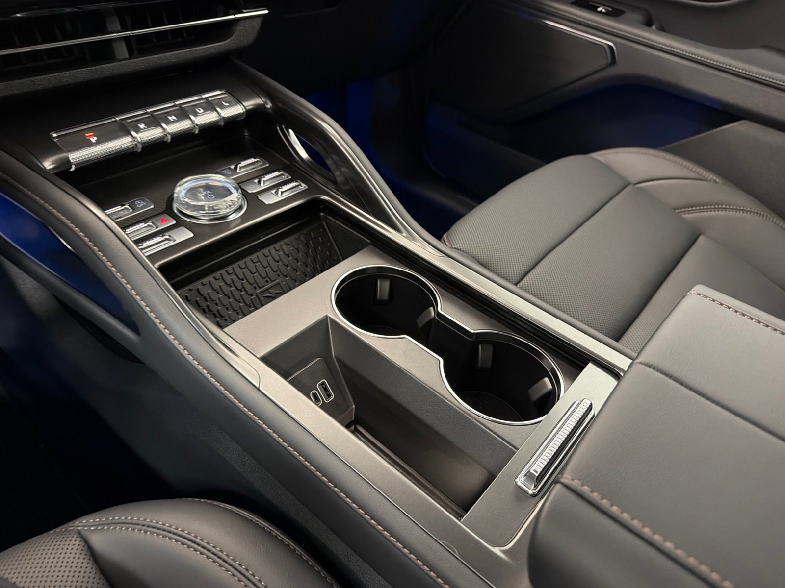 New 2026 Lincoln Nautilus Premier AWD/4WD image 31