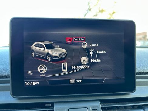 Used 2019 Audi Q5 2.0T Premium image 12