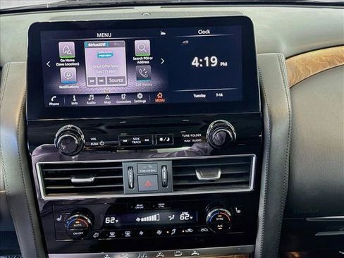 Used 2024 Nissan Armada SL w/ Captain's Chairs Package RWD image 13