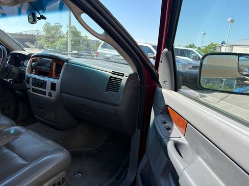 Used 2006 Dodge Ram 2500 Truck Laramie AWD/4WD image 29
