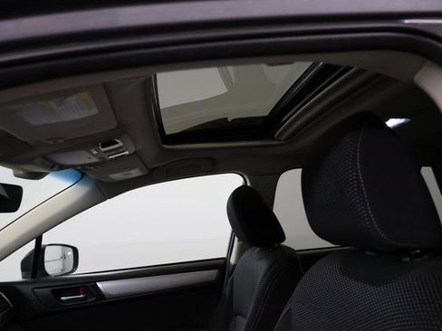 Used 2019 Subaru Outback 2.5i Premium w/ Popular Package #2 image 14