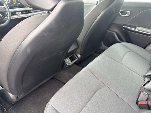 Used 2025 Kia K4 FWD image 23