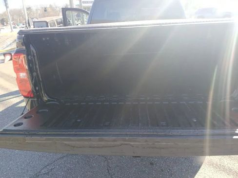 Used 2017 Chevrolet Silverado 1500 LT w/ All Star Edition image 26