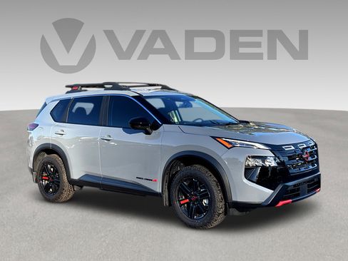 Used 2025 Nissan Rogue SV w/ Rock Creek Premium Package image 1