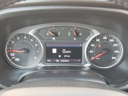 Used 2022 GMC Acadia SLT w/ Elevation Edition FWD image 13