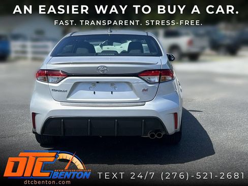 Used 2024 Toyota Corolla SE FWD image 4