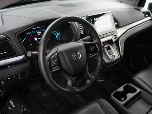 Used 2023 Honda Odyssey Touring image 25