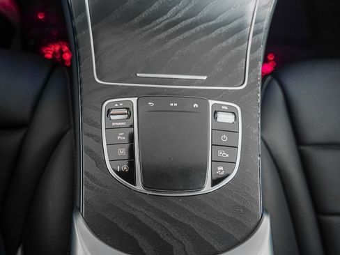 Certified 2022 Mercedes-Benz GLC 300 image 24