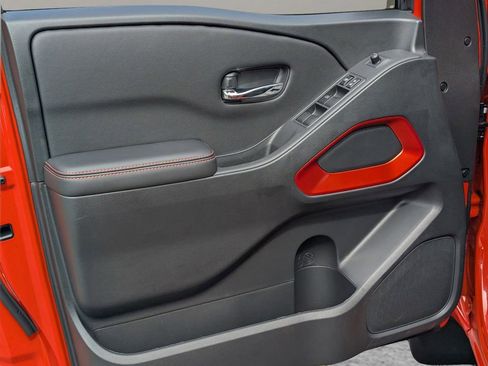 New 2025 Nissan Frontier Pro-X w/ Tow Package RWD image 15
