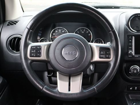 Used 2012 Jeep Compass Limited w/ Sun/Sound Group AWD/4WD image 18