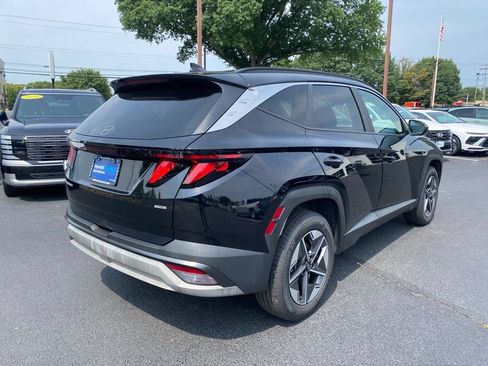Certified 2025 Hyundai Tucson SEL AWD/4WD image 4